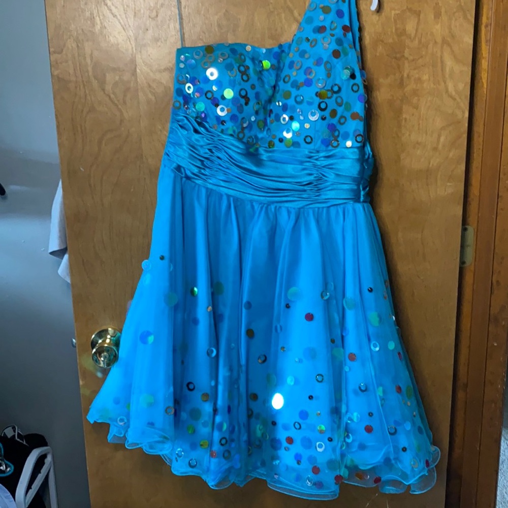 One shoulder Blue cocktail gown